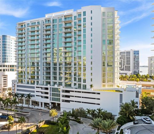 1204-301 Quay Cmns, SARASOTA, FL, 34236 | Card Image