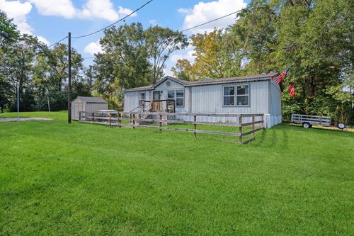 440 River Rd, Goodrich, TX, 77335-8376 | Card Image