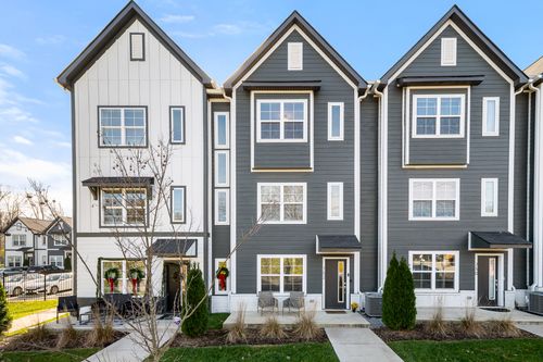 752 N Dupont Ave, Madison, TN, 37115-3009 | Card Image