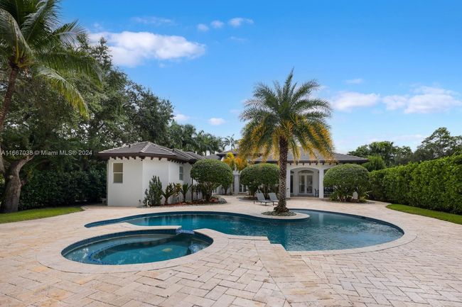 5837 Sw 102 Nd St, House other with 6 bedrooms, 6 bathrooms and null parking in Pinecrest FL | Image 33