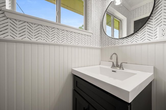 2040 Bowie Dr, House other with 3 bedrooms, 2 bathrooms and null parking in Corsicana TX | Image 20