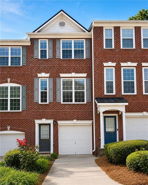 3152 Mill Springs Cir, Buford, GA, 30519-7619 | Card Image