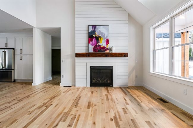 46 Boston Post Rd, House other with 3 bedrooms, 3 bathrooms and 8 parking in Amherst NH | Image 33