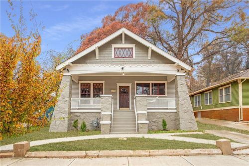 379 Mathewson Pl Sw, Atlanta, GA, 30310-1218 | Card Image