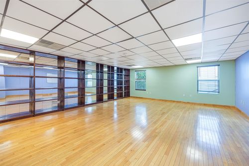 2-6702 Bergenline Ave, Guttenberg, NJ, 07093-3966 | Card Image