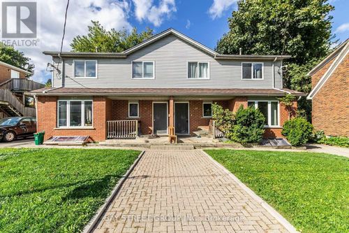 38 Noecker St, Waterloo, ON, N2J2R4 | Card Image