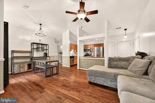 2a-2104 Whitehall Rd, FREDERICK, MD, 21702-6433 | Card Image