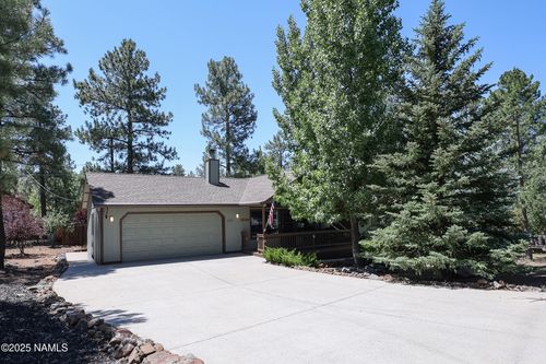 875 E Reindeer Dr, Munds Park, AZ, 86017-0147 | Card Image