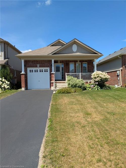 959 Adams Ave S, Listowel, ON, N4W0E6 | Card Image