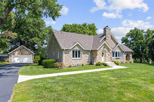 5040 County Line Rd, Kansas City, KS, 66106-3439 | Card Image