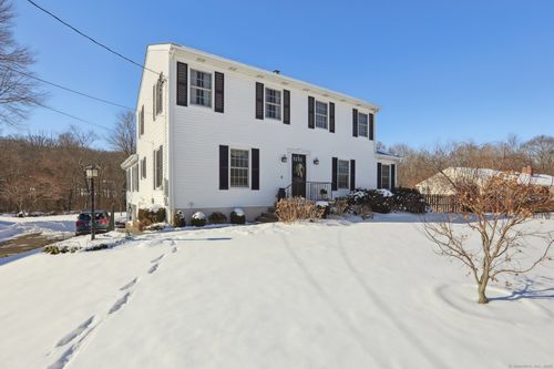 16 Barnum Road, Danbury, CT, 06811 | Card Image