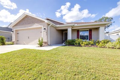 6701 Abbywood Lane, House other with 4 bedrooms, 2 bathrooms and null parking in Zephyrhills FL | Image 2