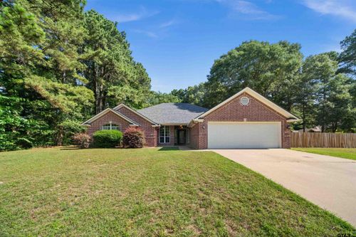 17570 Regal Row, Flint, TX, 75762-5735 | Card Image