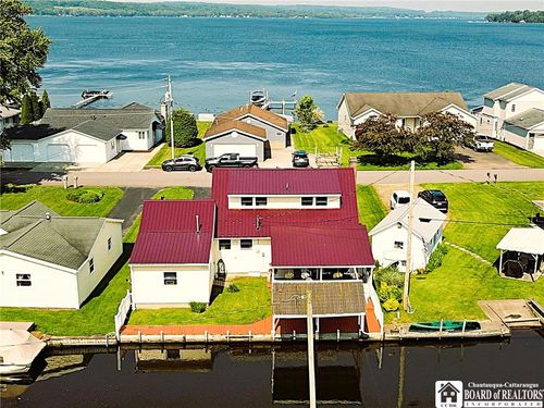 2411 Lakeside Dr, Ashville, NY, 14710-9719 | Card Image