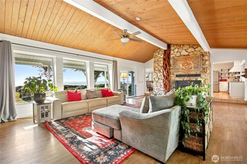 1970 State Route 105, Aberdeen, WA, 98520 | Card Image