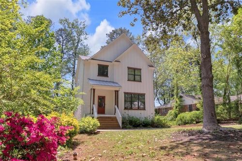842 Bridgewater St Sw, Atlanta, GA, 30310-4933 | Card Image
