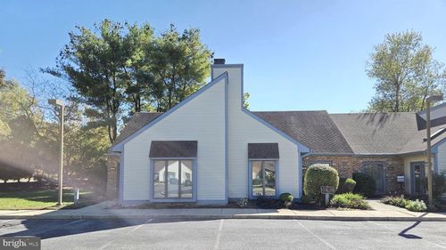 ste-302-146 S Lakeview Dr, GIBBSBORO, NJ, 08026-1018 | Card Image