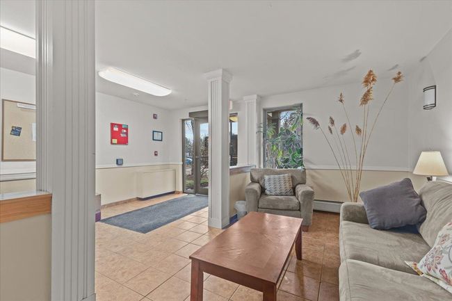 APT-400 - 409 Farrell St, Condo with 2 bedrooms, 2 bathrooms and null parking in South Burlington VT | Image 25