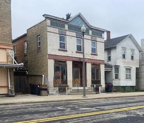 127 S Lake Street, HUSTISFORD, WI, 53034 | Card Image