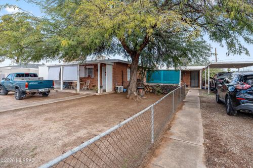 4611-4609-4611 E 17th St, Tucson, AZ, 85711-4867 | Card Image