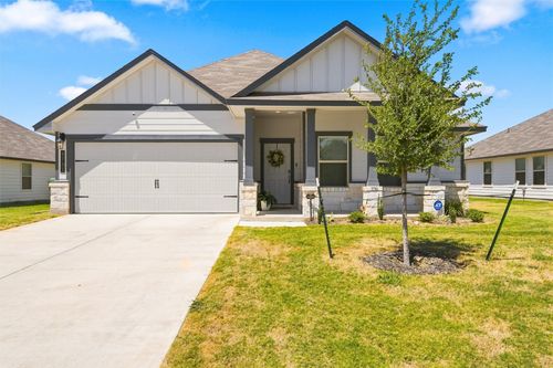 5737 Foggy Lagoon Dr, Waco, TX, 76708-2077 | Card Image