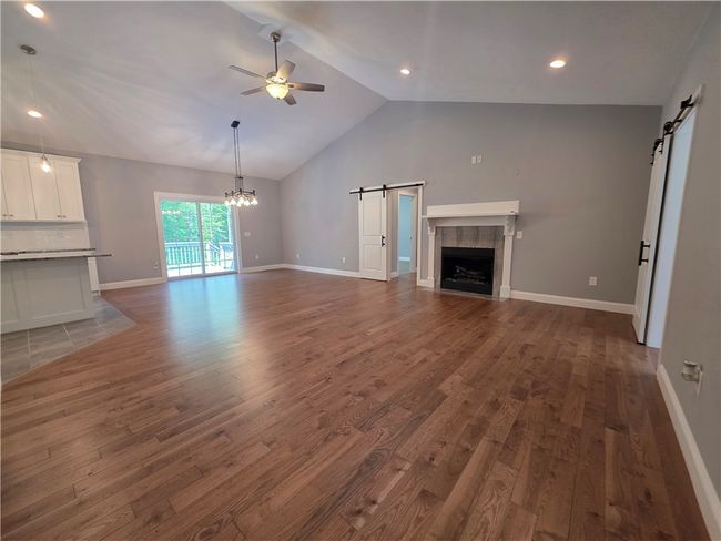 475 Danielson Pike, House other with 3 bedrooms, 3 bathrooms and 10 parking in Scituate RI | Image 15