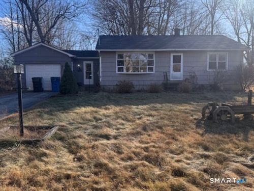 94 Hartford Rd, Brooklyn, CT, 06234-1715 | Card Image