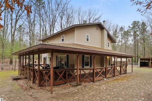 559 S Hobbs Highway, Traverse City, MI, 49696 | Card Image