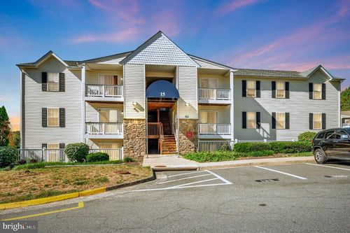 15202-15 Fern Oak Cir, STAFFORD, VA, 22554-8462 | Card Image