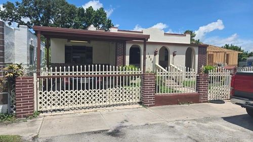 1853 Nw 47th St, MIAMI, FL, 33142-4044 | Card Image