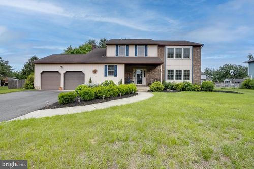 402 Doerrmann Dr, MICKLETON, NJ, 08056-1101 | Card Image