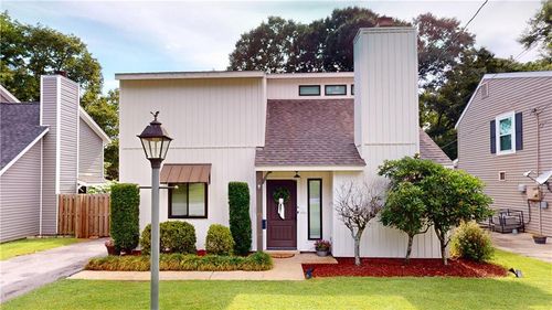 1056 Mccay Ave, Mobile, AL, 36609-5140 | Card Image