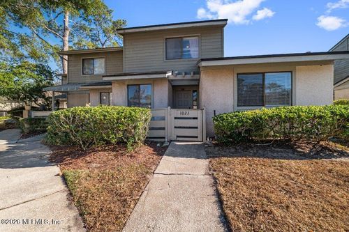 1023-7701 Baymeadows Cir W, JACKSONVILLE, FL, 32256-7794 | Card Image