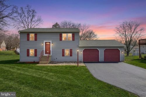 2228 Heather Rd, YORK, PA, 17408-4385 | Card Image