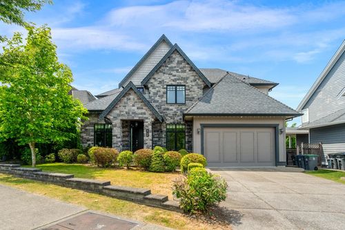 2785 161 St, Surrey, BC, V3Z3W1 | Card Image