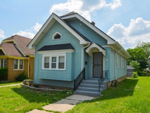 4457 N 29th St, Milwaukee, WI, 53209-6003 | Card Image