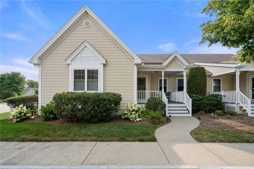 213-500 Mendon Rd, Cumberland, RI, 02864-6226 | Card Image