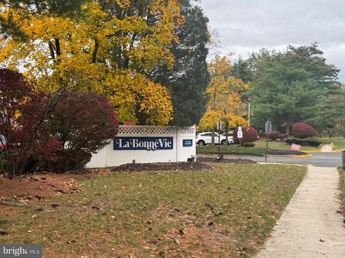 1104 Berwyck Ct, SICKLERVILLE, NJ, 08081-2413 | Card Image