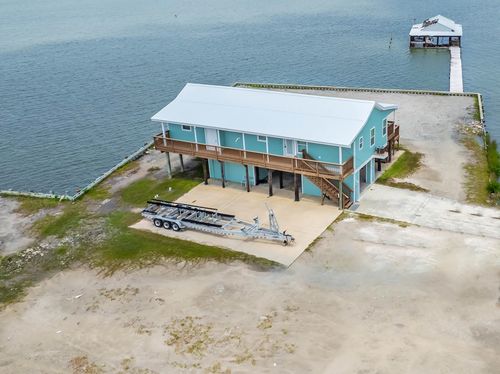 167 Petes Wharf Ln, Grand Isle, LA, 70358-9774 | Card Image