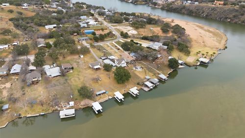 833 Sandy Mountain Dr, Llano, TX, 78643-9267 | Card Image