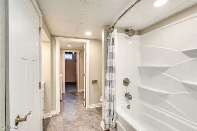 5222 Criswell Rd, House other with 2 bedrooms, 3 bathrooms and null parking in Apple Creek OH | Image 31