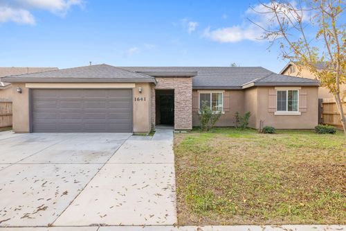 1641 N Virmargo St, Visalia, CA, 93292-1601 | Card Image