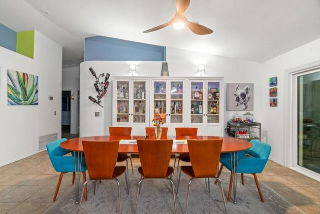Dining Area | Image 13