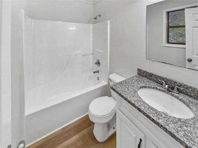 764 Chestnut Cove Trl, House other with 2 bedrooms, 2 bathrooms and 2 parking in Jasper GA | Image 9