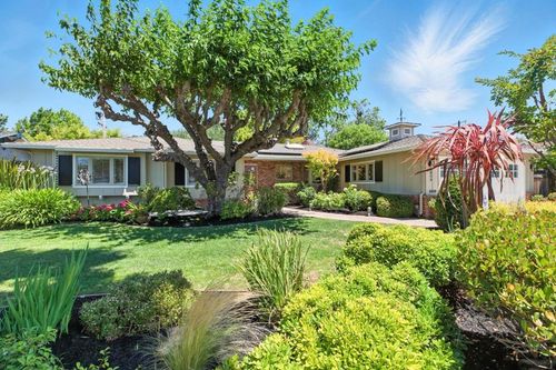 1869 Walnut Dr, Mountain View, CA, 94040 | Card Image