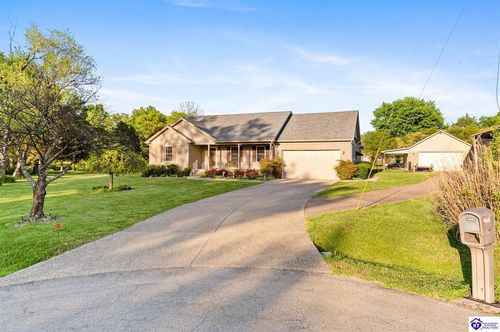 146 Krystal Springs Dr, Shepherdsville, KY, 40165 | Card Image