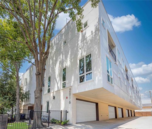 101-2016 N Fitzhugh Ave, Dallas, TX, 75204-4694 | Card Image