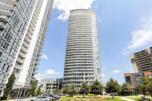 2212-70 Forest Manor Rd, North York, ON, M2J0A9 | Card Image
