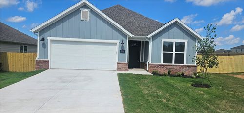 3630 Tranquility St, Springdale, AR, 72764-6886 | Card Image