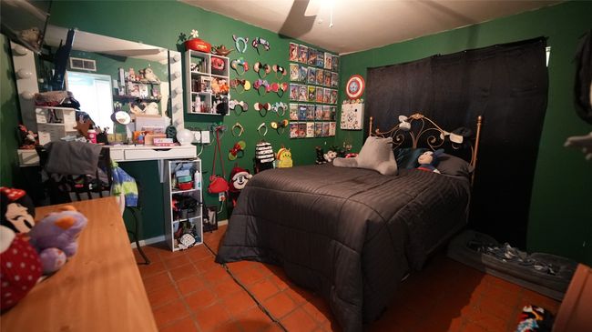 815 Crescent | Image 7
